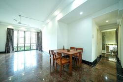 Landbay Condominium (D16), Condominium #613033821